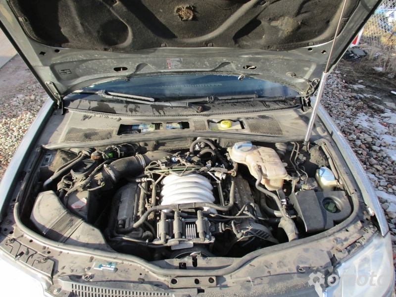 VW PASSAT B5 LIFT 2.8 V6 PRZEWÓD KLIMATYZACJI