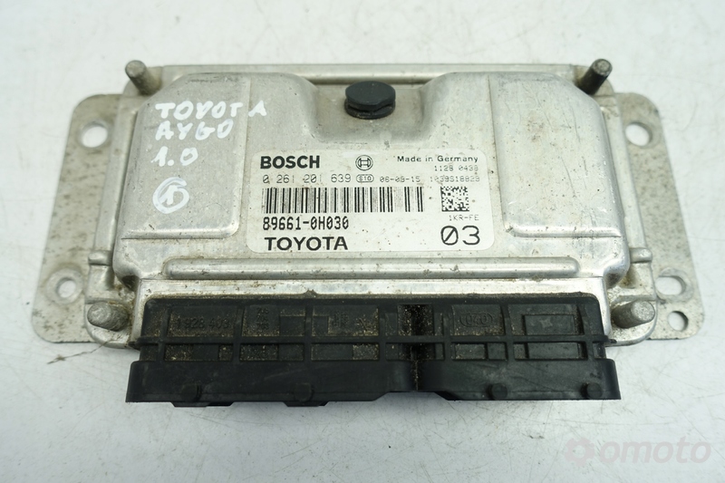 Toyota Aygo 1.0 KOMPUTER SILNIKA moduł 0261201639