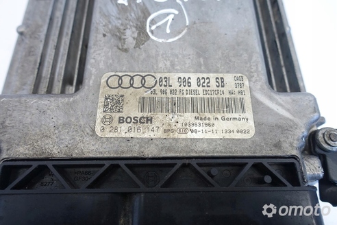 Audi A4 B8 2.0 TDI KOMPUTER SILNIKA sterownik