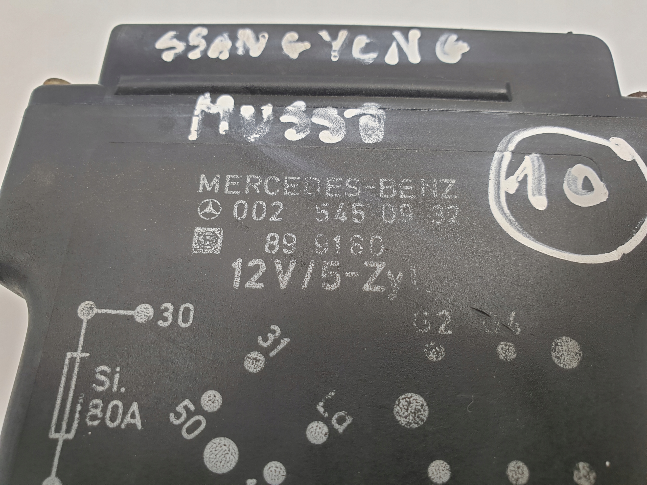 Mercedes W123 PRZEKAŹNIK ŚWIEC ŻAROWYCH 0025450932