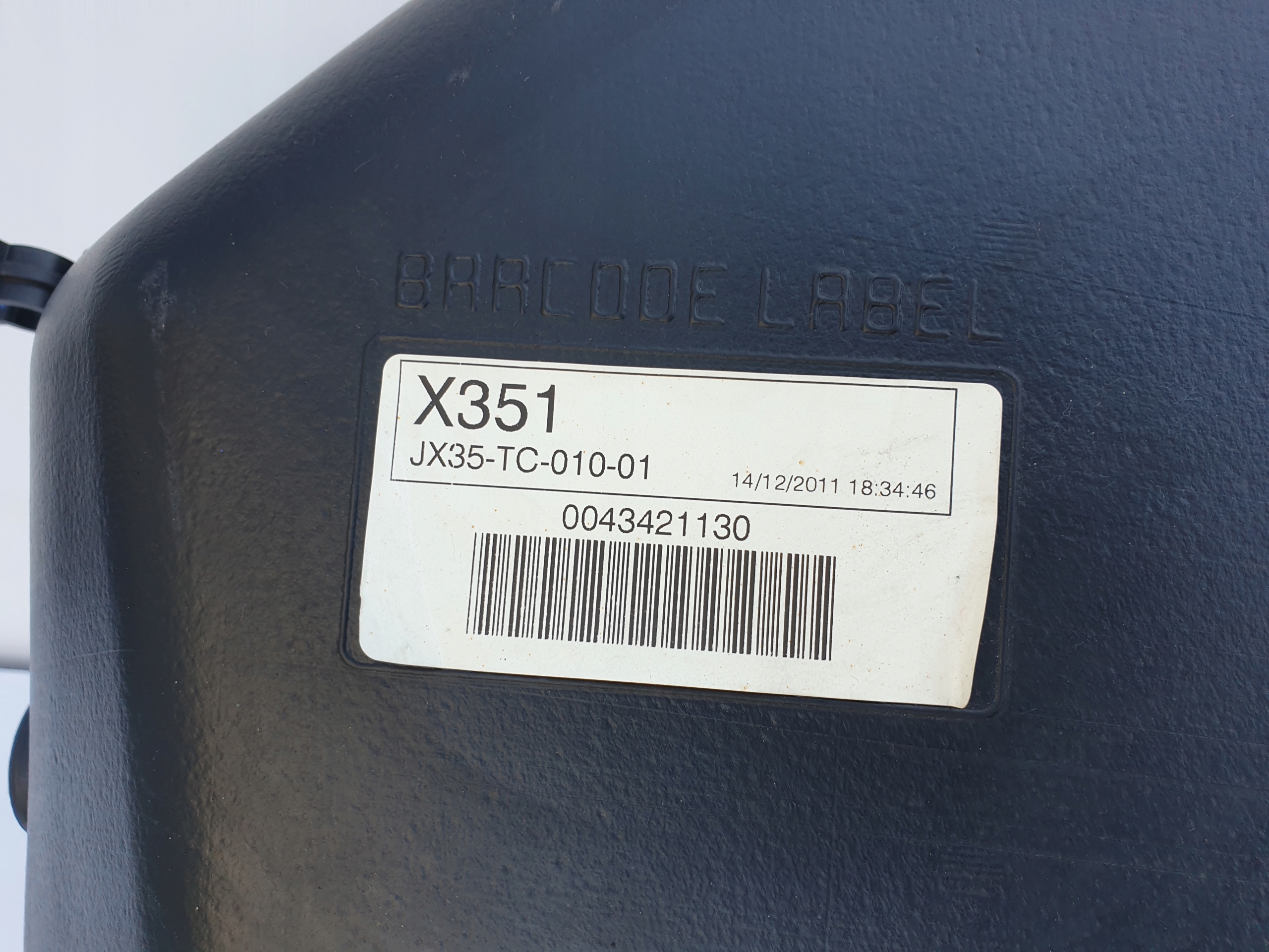 Jaguar XJ X351 5.0 V8 SC 508KM ZBIORNIK PALIWA BAK