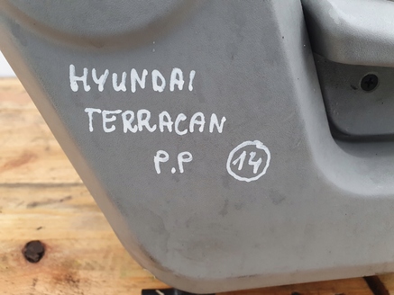 Hyundai Terracan PRZEDNI FOTEL PRAWY PASAŻERA euro