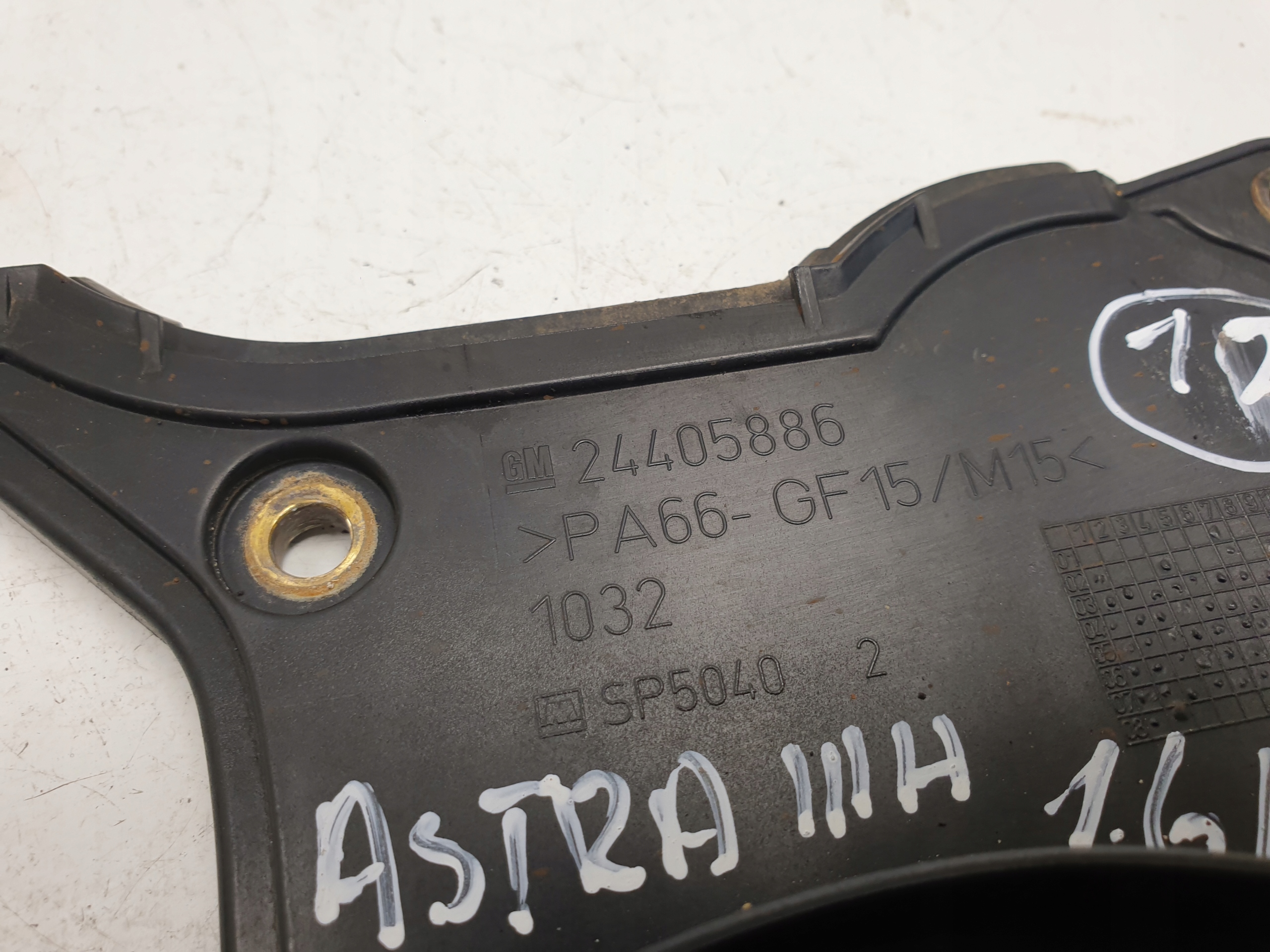 Opel Astra H III 1.6 16V OSŁONA ROZRZĄDU obudowa