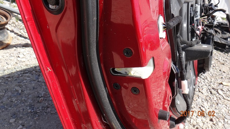 Mazda 3 2013- zamek drzwi przód lewy EUROPA
