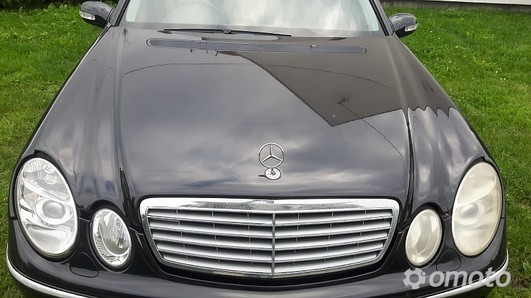 Maska pokrywa silnika Mercedes w211 kompletna