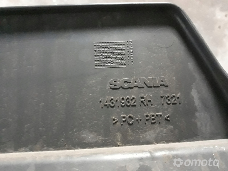 Scania R 440 XPI 11r Nakładka nadkola prawa