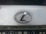 Znaczek logo klapy  Lexus Rx 300 2005r