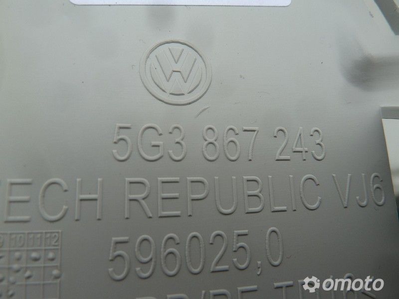 VW GOLF 7 OSLONA SLUPKA SRODKOWEGO L 5G3867243 3D