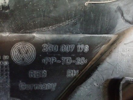 VW PASSAT B8 SLIZG ZDERZAKA PRAWY PRZOD 3G0807178