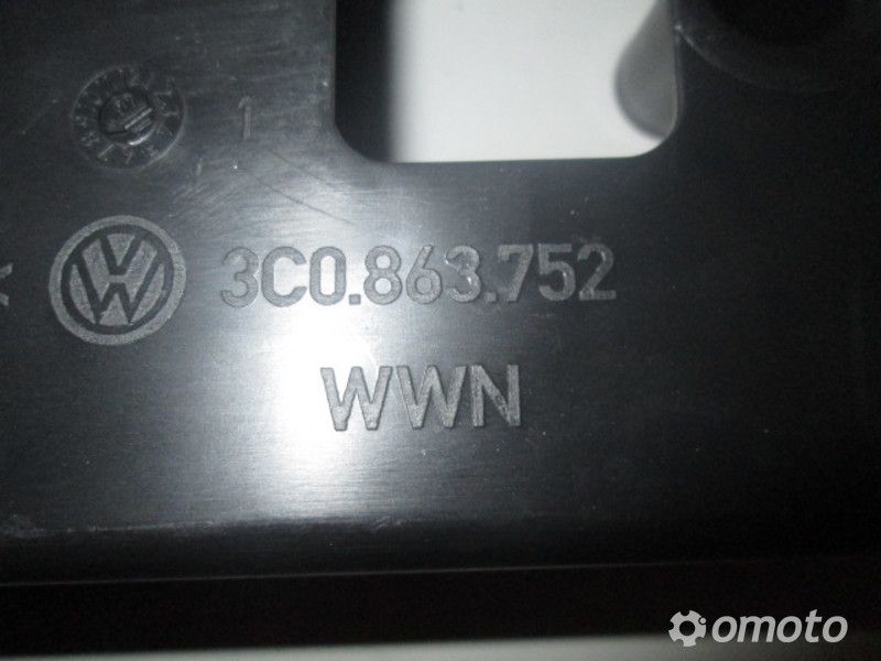 VW PASSAT CC KANAL PRZEWODOW 3C0863752