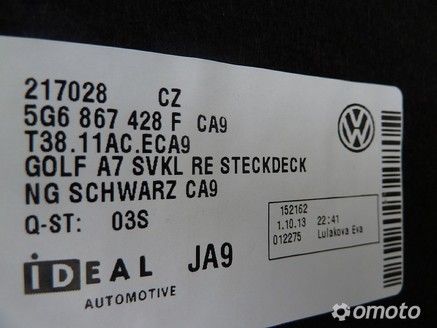 VW GOLF VII PRAWY BOCZEK BAGAZNIKA 5G6867428F