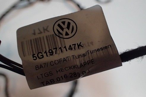 VW GOLF VII WIAZKA KLAPY BAGAZNIKA 5G0971175