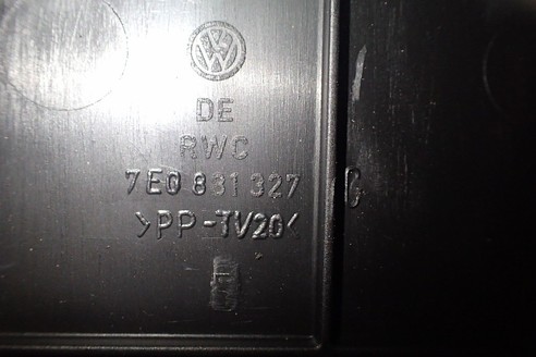 OSLONA PLASTIK VW TRANSPORTER T5 T6 7E0881327C