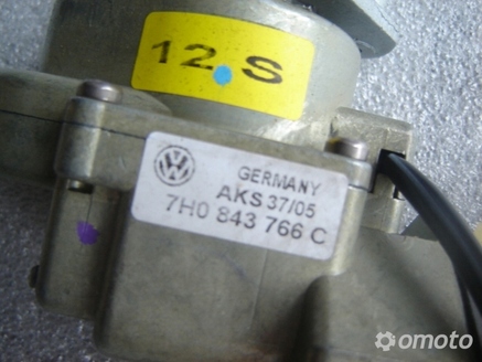 VW T5,T6 SILNIK DOMYKANIA DRZWI 7H0843766 C NOWY