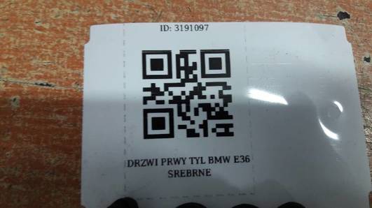 DRZWI PRAWY TYL BMW E36 SREBRNE