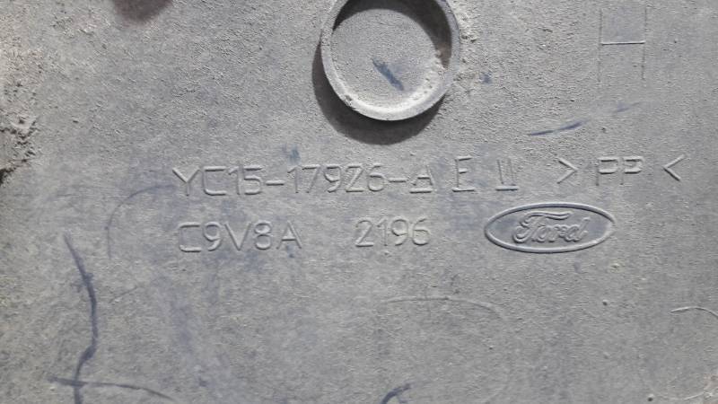 YC15-17926-AEW NAROZNIK ZDERZAKA PRAWY TRANSIT