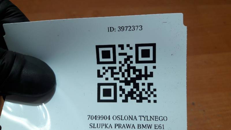 7049904 OSLONA TYLNEGO SLUPKA PRAWA BMW E61