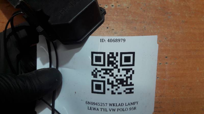6N0945257 WKLAD LAMPY LEWA TYL VW POLO 95R