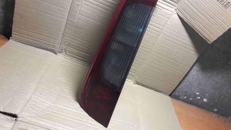 3M5113A603AA LAMPA LEWY TYL FORD C-MAX MK1 04r