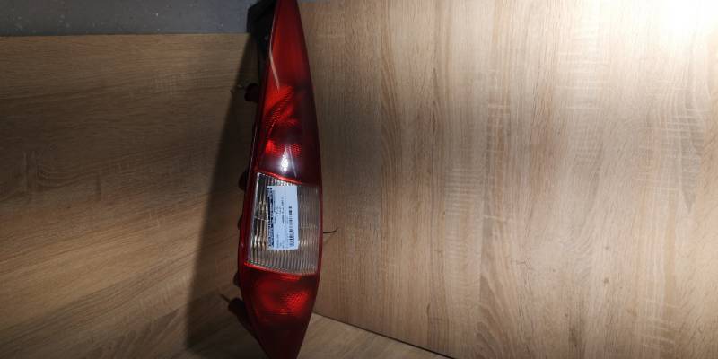1S71-13405-C LAMPA LEWA FORD MONDEO MK3 KOMBI