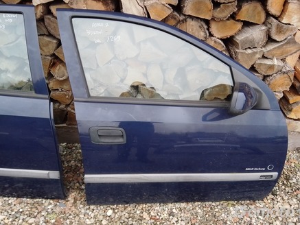 Drzwi prawe przednie przód kompletne Opel Astra G