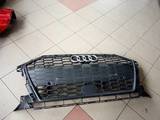 Audi a3 8y atrapa gril 8y0853651b