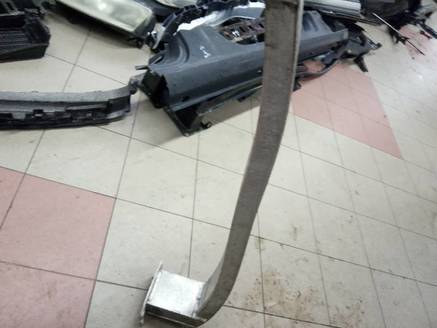 Audi q3 11- belka zderzaka przedniego