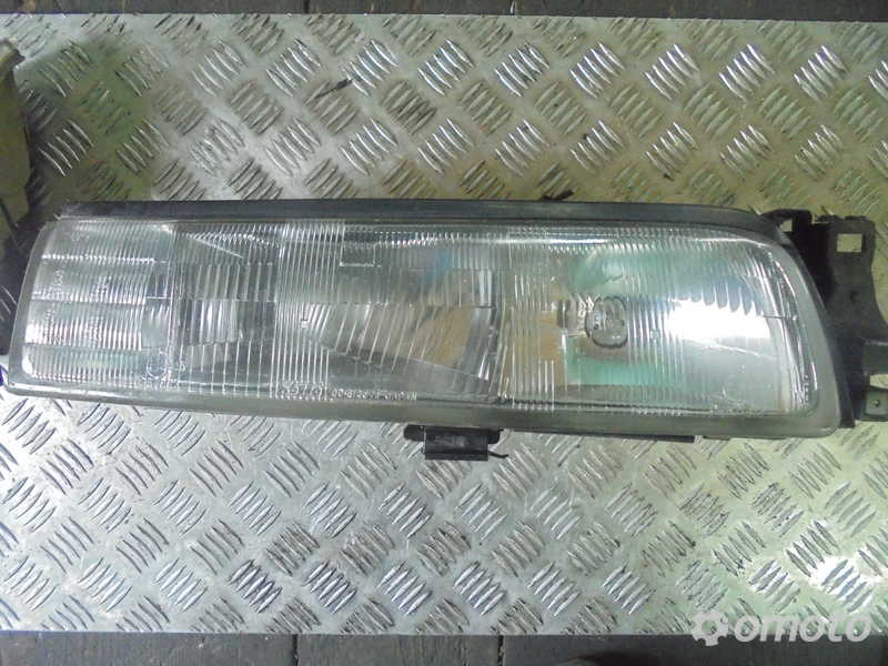 Lampa prawa przednia przód Mazda 626 III GD