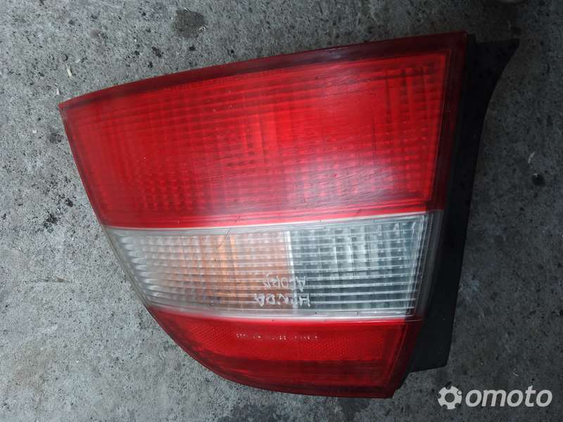 Lampa prawa tył tylna Honda Accord V 5